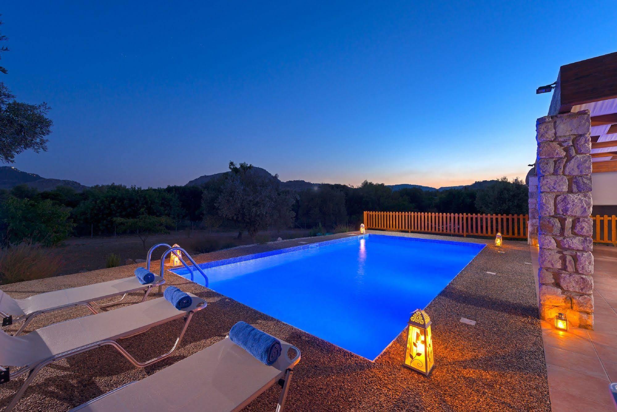 Olive Private Villa Swimming Pool 5 Bdr Kolymbia Rhodes Exteriér fotografie