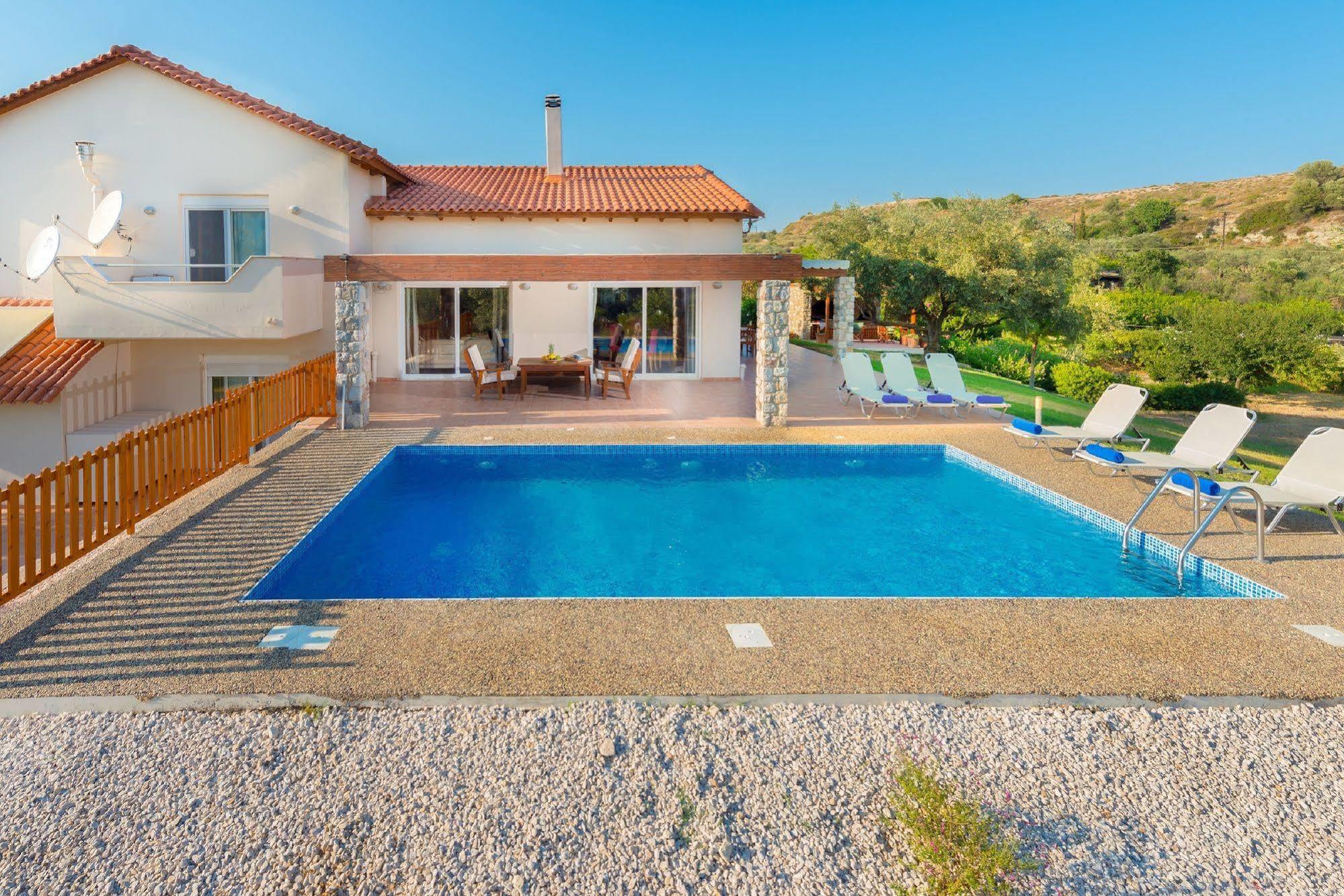 Olive Private Villa Swimming Pool 5 Bdr Kolymbia Rhodes Exteriér fotografie
